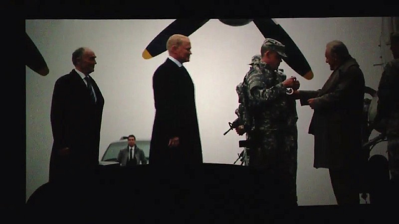 Скриншот РЭД 2 / Red 2 (2013/CAMRip)